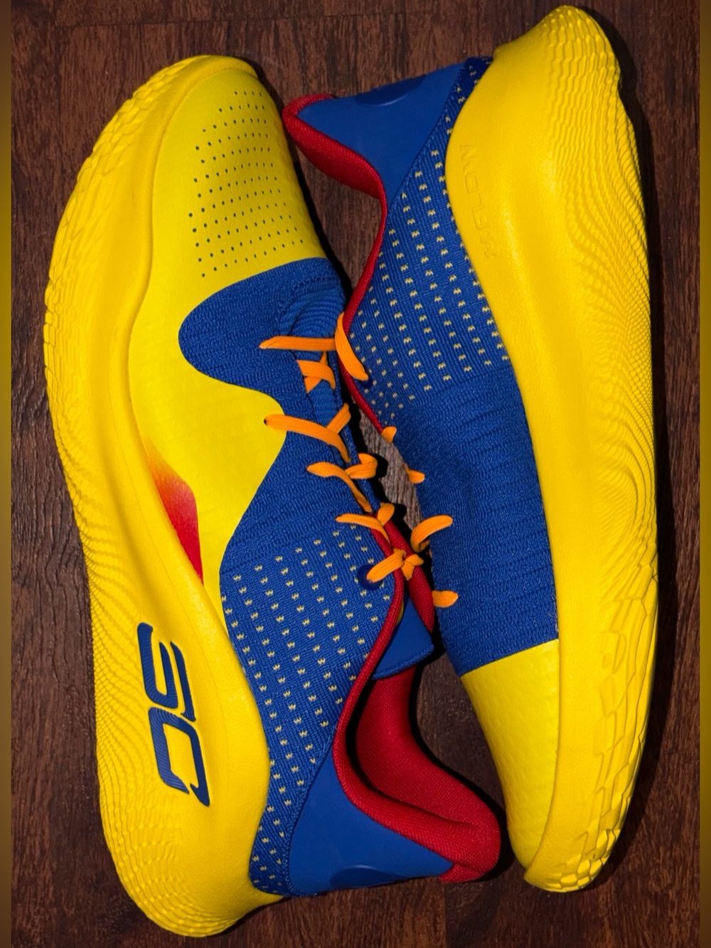 Stephan Curry Under Armour shoes size 14